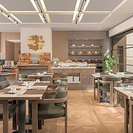 Delta By Marriott Karakoy 4*