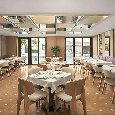 Delta By Marriott Karakoy Hotel 4*
