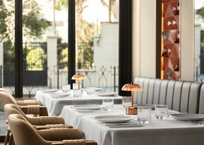 Hotel Delta By Marriott Karakoy 5*