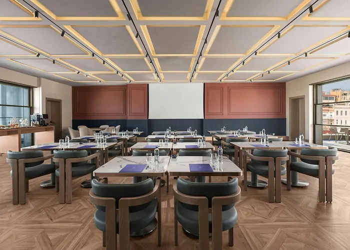 Delta By Marriott Karakoy 5*